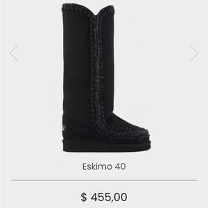 MOU BRAND NEW NBW BLACK SIZE 8 ESKIMO BOOTS.